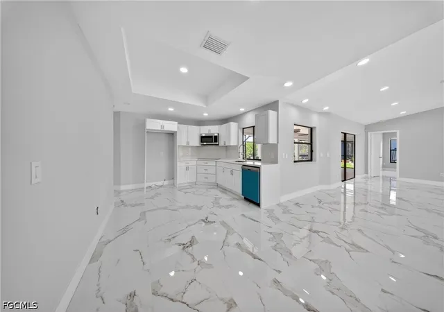 Photo 3 of Single family home for sale at 1417 Everest Pkwy E, Cape Coral, FL 33904 | MLS# 2026026587 | Listing updated on 2026-09-02