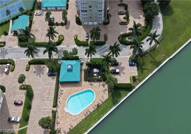 Photo 2 of Condo for sale at 21 Bluebill Ave #303, Naples, FL 34108 | MLS# 2026026668 | Listing updated on 2026-09-07