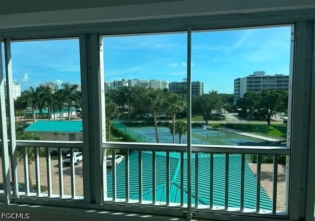 Photo 4 of Condo for sale at 21 Bluebill Ave #303, Naples, FL 34108 | MLS# 2026026668 | Listing updated on 2026-09-07