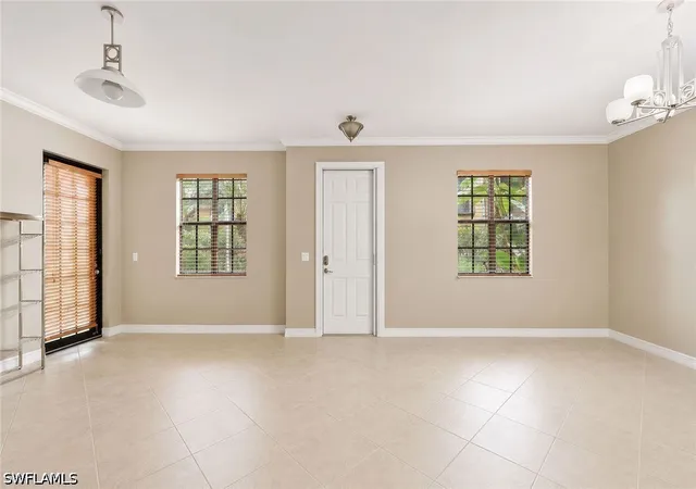 Listing Photo 5 - Condo for sale in building located at 9126 Chula Vis St, Naples, FL 34113 - Unit #12303