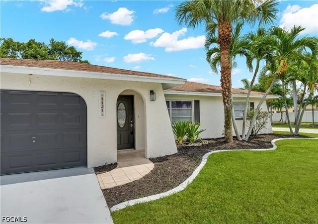 Photo 4 of Single family home for sale at 1121 SE 36th Street, Cape Coral, FL 33904 | MLS# 2026026895 | Listing updated on 2026-09-11