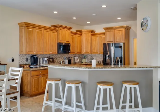 Photo 4 of Single family home for sale at 2021 SE 17th Place, Cape Coral, FL 33990 | MLS# 2026026930 | Listing updated on 2026-09-06