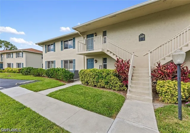 Photo 2 of Condo for sale at 249 Memory Ln #4, Naples, FL 34112 | MLS# 226022443 | Listing updated on 2026-09-09