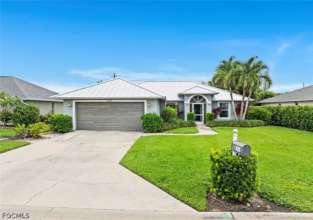 Photo 1 of Single family home for sale at 3628 Kent Dr, Naples, FL 34112 | MLS# 2026027060 | Listing updated on 2026-09-13
