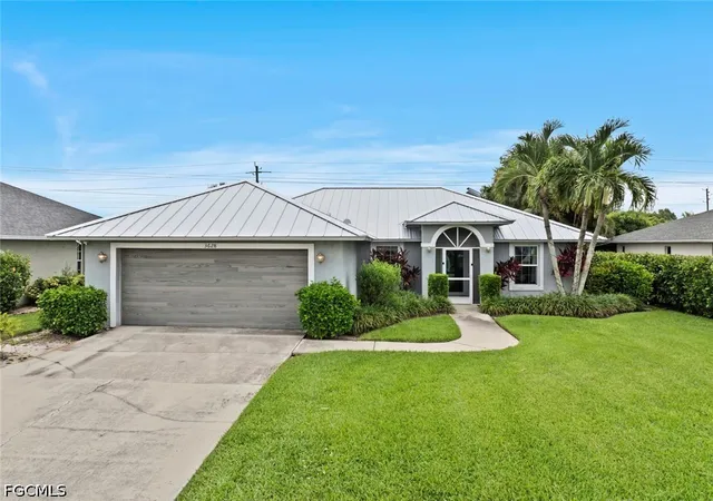 Photo 3 of Single family home for sale at 3628 Kent Dr, Naples, FL 34112 | MLS# 2026027060 | Listing updated on 2026-09-13