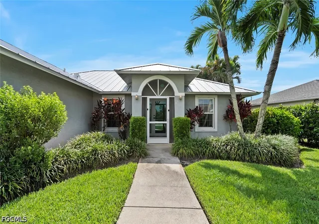 Photo 4 of Single family home for sale at 3628 Kent Dr, Naples, FL 34112 | MLS# 2026027060 | Listing updated on 2026-09-13