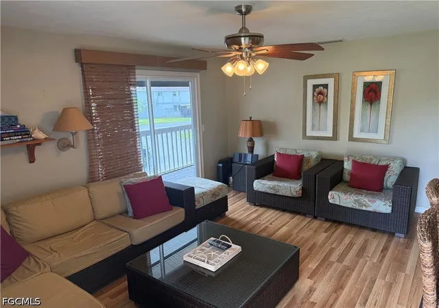 Photo 2 of Sale Pending at 3338 Ottawa Cir #4, Fort Myers, FL 33907 | MLS# 2026027082 | Listing updated on 2026-09-09