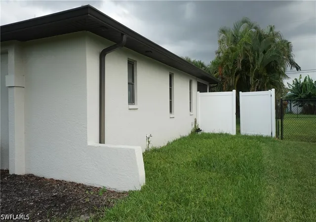 Photo 3 of Sale Pending at 1203 Se 33rd Street, Cape Coral, FL 33904 | MLS# 226022559 | Listing updated on 2026-09-03