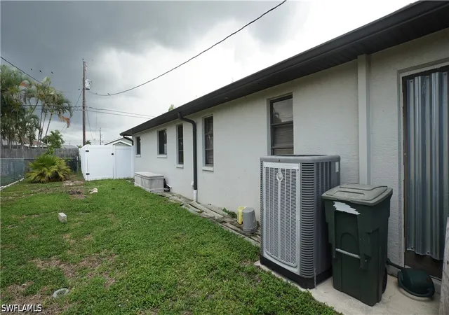 Photo 4 of Sale Pending at 1203 SE 33rd Street, Cape Coral, FL 33904 | MLS# 226022559 | Listing updated on 2026-09-03