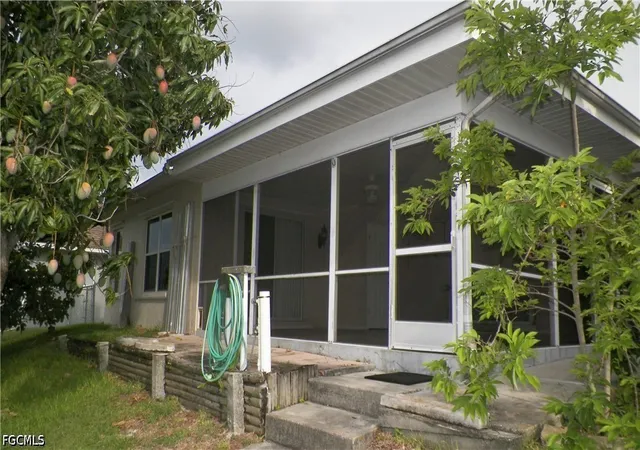 Photo 4 of Single family home for sale at 1629 SE 12th Street, Cape Coral, FL 33990 | MLS# 2026027129 | Listing updated on 2026-09-03