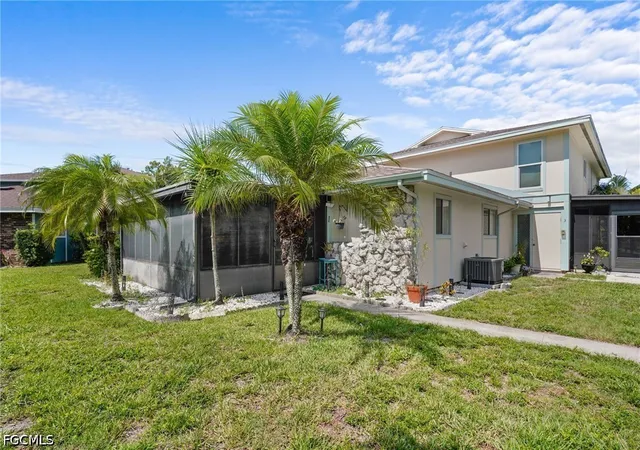 Photo 2 of Condo for sale at 5848 Queen Elizabeth Way #1, Fort Myers, FL 33907 | MLS# 2026027155 | Listing updated on 2026-09-11