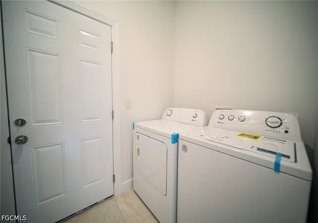 Photo 3 of Single family home for sale at 127 Connecticut Rd, Lehigh Acres, FL 33936 | MLS# 2026027165 | Listing updated on 2026-09-05