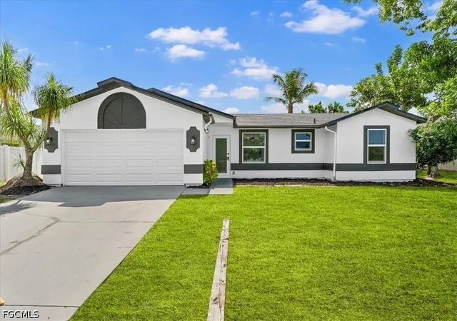 Photo 2 of Sale Pending at 2931 Sw 11th Court, Cape Coral, FL 33914 | MLS# 2026027201 | Listing updated on 2026-09-14