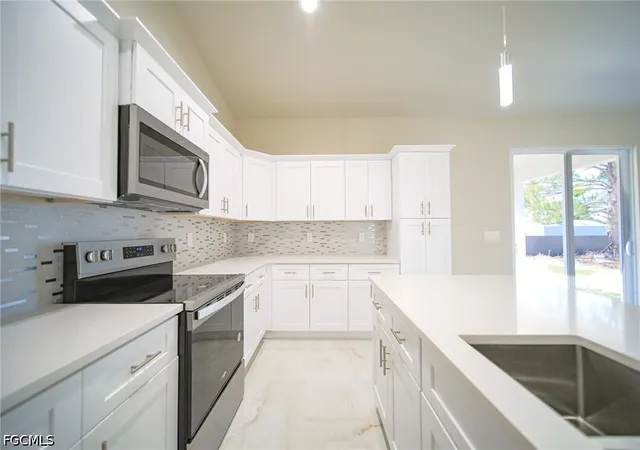 Photo 4 of Single family home for sale at 352 Labree Ave S, Lehigh Acres, FL 33974 | MLS# 2026027203 | Listing updated on 2026-09-09