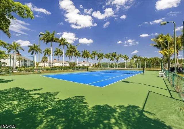 Listing Photo 2 - Condo for sale in building located at 4263 Liron Ave, Fort Myers, FL 33916 - Unit #101