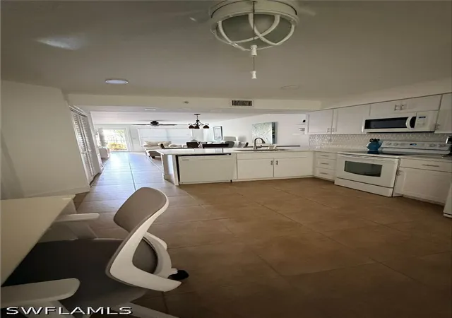 Photo 3 of Condo for sale at 28940 Bermuda Pointe Cir #102, Bonita Springs, FL 34134 | MLS# 226023477 | Listing updated on 2026-10-13