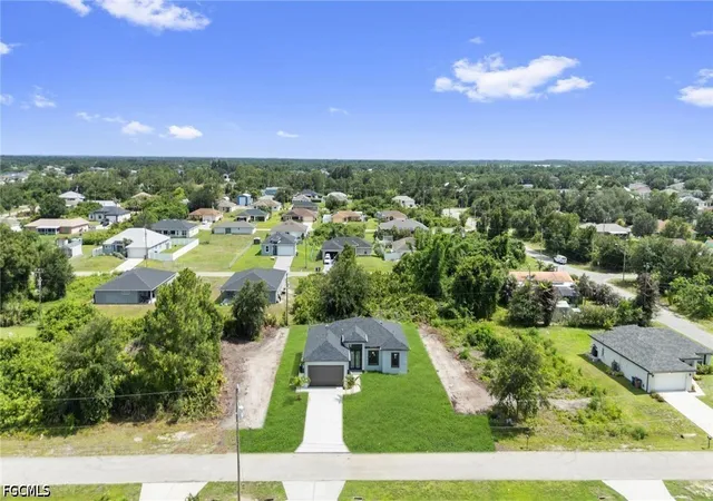 Photo 3 of Single family home for sale at 2815 37th Street SW, Lehigh Acres, FL 33976 | MLS# 2026027361 | Listing updated on 2026-09-12