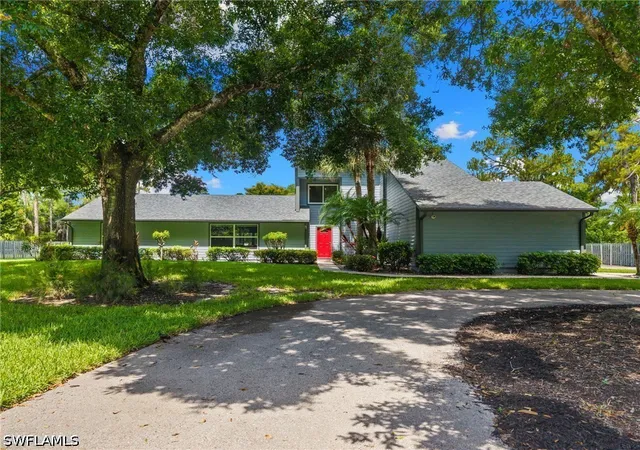 Photo 2 of Single family home for sale at 201 Perkins Dr, Naples, FL 34119 | MLS# 226023708 | Listing updated on 2026-09-14