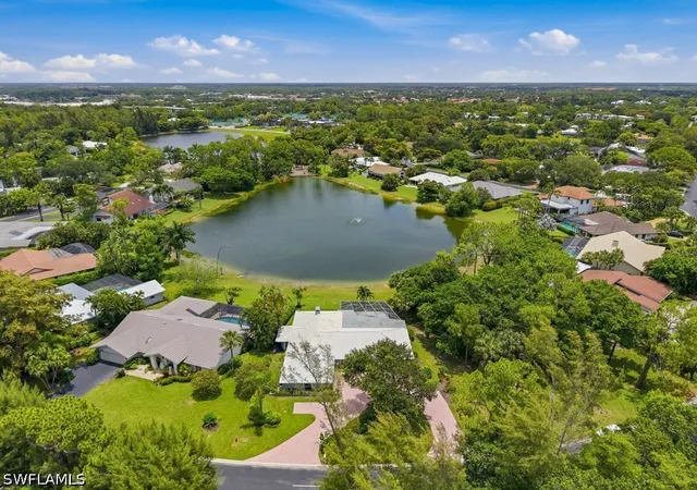 Photo 3 of Sale Pending at 740 Bald Eagle Dr #40, Naples, FL 34105 | MLS# 226023907 | Listing updated on 2026-09-16