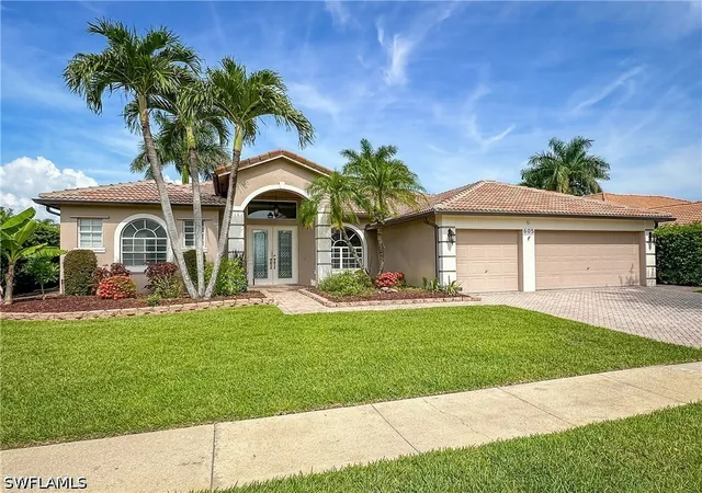 Photo 3 of Single family home for sale at 605 Grand Rapids Blvd, Naples, FL 34120 | MLS# 226023949 | Listing updated on 2026-09-30