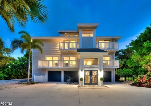 Photo 3 of Single family home for sale at 1048 Kings Crown Dr, Sanibel, FL 33957 | MLS# 2026027616 | Listing updated on 2026-09-13