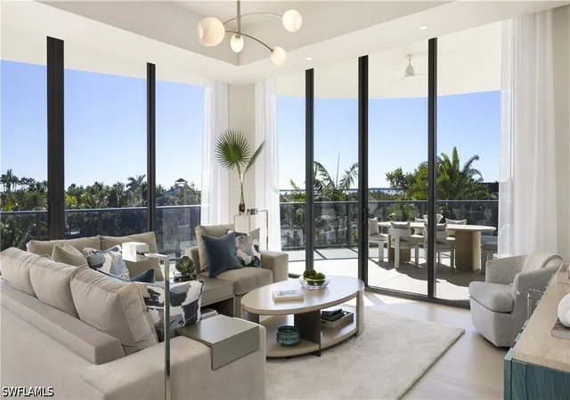 Listing Photo 4 - Condo for sale in building located at 5200 Seagrass Blvd, Bonita Springs, FL 34134 - Unit #1001