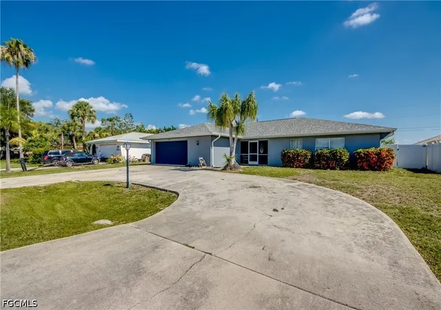Photo 2 of Single family home for sale at 1131 Se 34th Street, Cape Coral, FL 33904 | MLS# 2026027667 | Listing updated on 2026-09-11