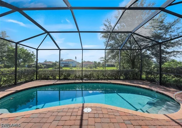 Photo 2 of Single family home for sale at 2262 Vermont Ln, Naples, FL 34120 | MLS# 226022428 | Listing updated on 2026-09-20