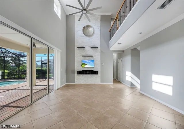 Photo 3 of Single family home for sale at 2262 Vermont Ln, Naples, FL 34120 | MLS# 226022428 | Listing updated on 2026-09-20