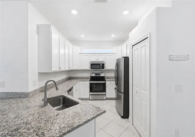 Photo 2 of Townhouse for sale at 1648 Alameda Dr, Naples, FL 34120 | MLS# 2026027719 | Listing updated on 2026-09-16