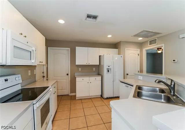 Photo 4 of Single family home for sale at 5545 Beck St, Lehigh Acres, FL 33971 | MLS# 2026027912 | Listing updated on 2026-09-03