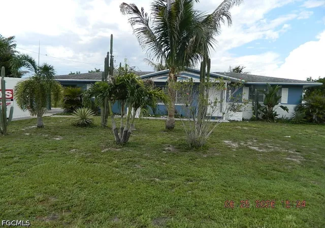Photo 1 of Single family home for sale at 1417 Huntdale St E, Lehigh Acres, FL 33936 | MLS# 2026027942 | Listing updated on 2026-09-12