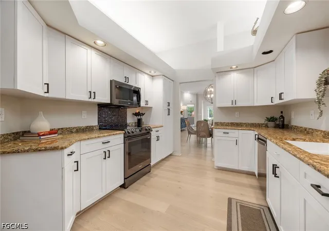 Photo 4 of Townhouse for sale at 14233 Patty Berg Dr, Fort Myers, FL 33919 | MLS# 2026027970 | Listing updated on 2026-09-12