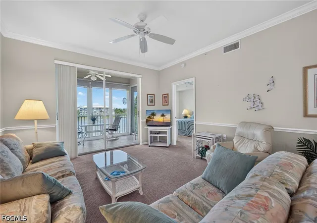 Listing Photo 4 - Condo for sale in building located at 14071 Brant Pt Cir, Fort Myers, FL 33919 - Unit #6304