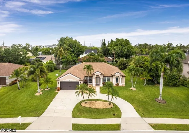 Photo 2 of Single family home for sale at 1927 Savona Pkwy W, Cape Coral, FL 33914 | MLS# 2026028022 | Listing updated on 2026-09-05