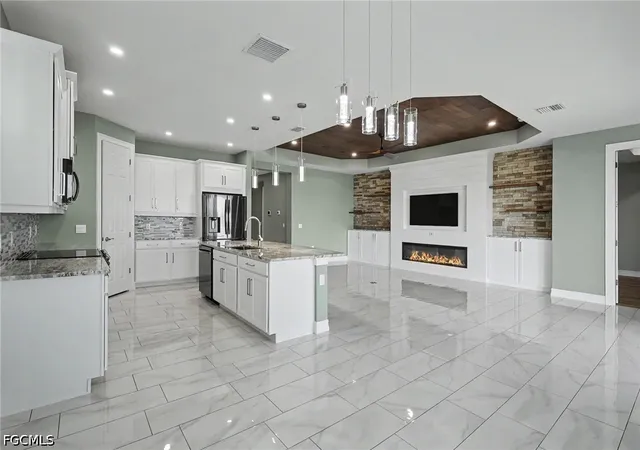 Photo 3 of Sale Pending at 355 Spring Hl Lake Loop, Cape Coral, FL 33993 | MLS# 2026028069 | Listing updated on 2026-08-31