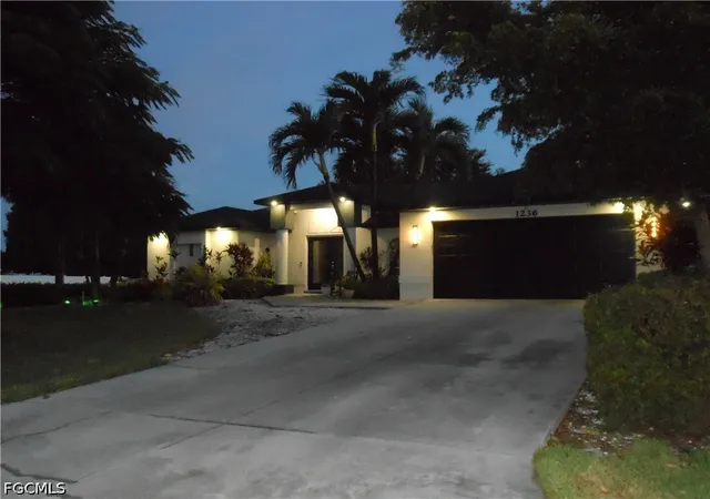 Photo 1 of Single family home for sale at 1236 Everest Pkwy, Cape Coral, FL 33904 | MLS# 2026028078 | Listing updated on 2026-09-08