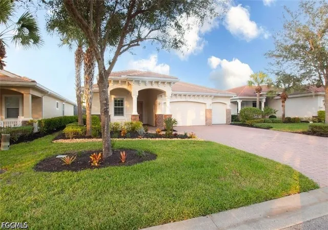Photo 1 of Sale Pending at 3980 Otter Bnd Cir, Fort Myers, FL 33905 | MLS# 2026028125 | Listing updated on 2026-09-10