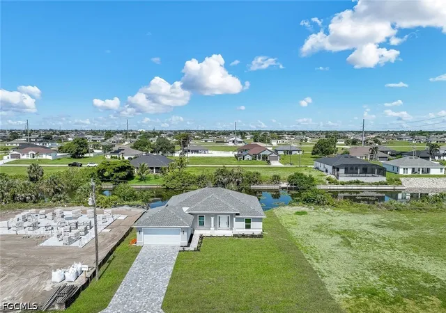 Photo 2 of Single family home for sale at 2622 Ne 1st Place, Cape Coral, FL 33909 | MLS# 2026028138 | Listing updated on 2026-09-11