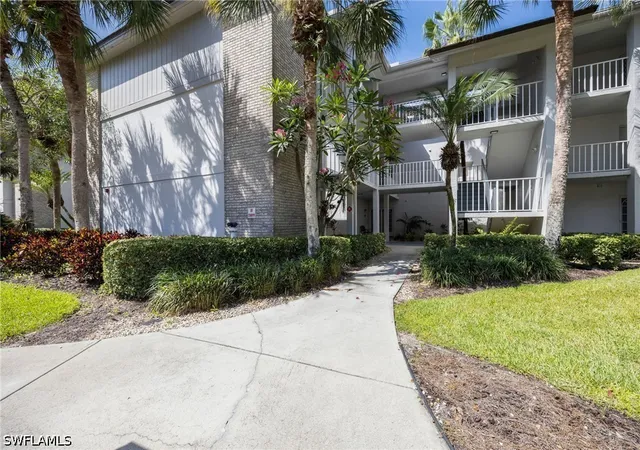 Photo 2 of Condo for sale at 770 Waterford Dr #302, Naples, FL 34113 | MLS# 226014413 | Listing updated on 2026-09-14