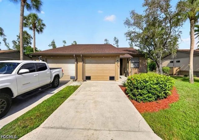 Photo 2 of Townhouse for sale at 17626 Osprey Inlet Ct, Fort Myers, FL 33908 | MLS# 2026028187 | Listing updated on 2026-09-11