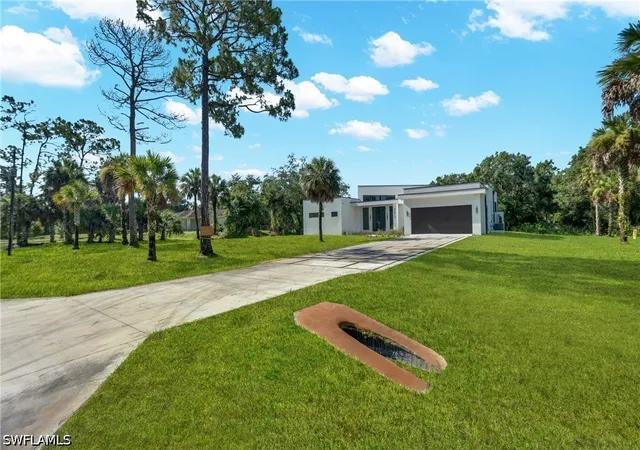 Photo 2 of Single family home for sale at 4070 24th Avenue SE, Naples, FL 34117 | MLS# 226023968 | Listing updated on 2026-09-14