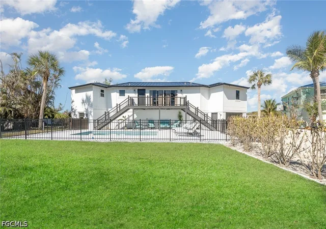 Photo 2 of Single family home for sale at 1720 Middle Gulf Dr, Sanibel, FL 33957 | MLS# 2026028232 | Listing updated on 2026-09-02