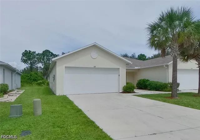 Photo 2 of Townhouse for sale at 9135 Aegean Cir, Lehigh Acres, FL 33936 | MLS# 2026028257 | Listing updated on 2026-09-12