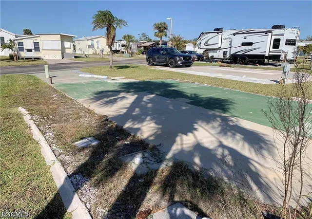 Photo 1 of Land for sale at 19681 Summerlin #208 Rd, Fort Myers, FL 33908 | MLS# 2026028313 | Listing updated on 2026-09-14