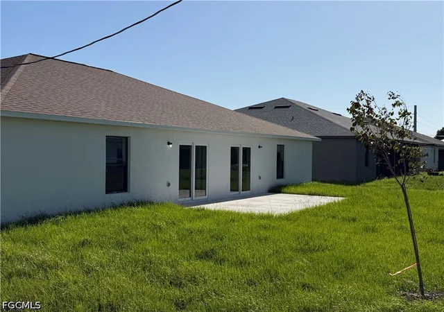 Photo 4 of House for sale at 703 SE 8th Street, Cape Coral, FL 33990 | MLS# 2026028326 | Listing updated on 2026-09-08