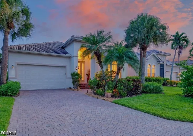 Photo 1 of Single family home for sale at 8960 Crown Brg Way, Fort Myers, FL 33908 | MLS# 2026028386 | Listing updated on 2026-09-14