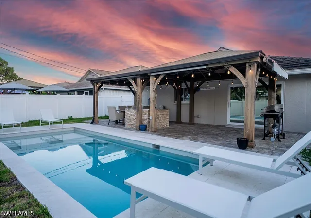 Photo 1 of Single family home for sale at 523 107th Avenue N, Naples, FL 34108 | MLS# 226023453 | Listing updated on 2026-09-26