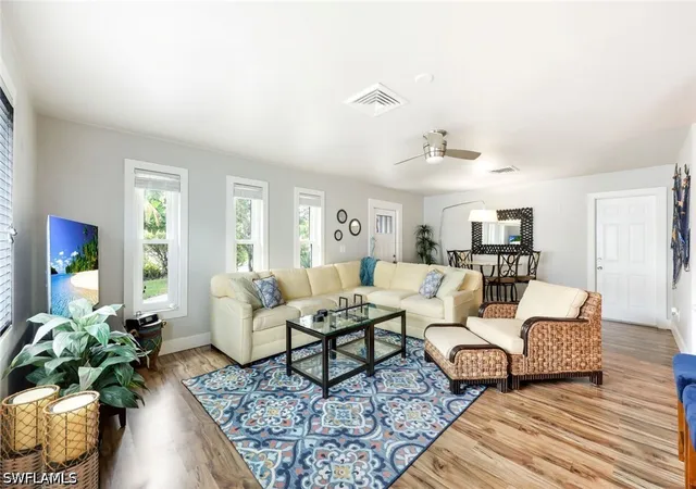 Photo 3 of Sale Pending at 645 101st Avenue N, Naples, FL 34108 | MLS# 226024798 | Listing updated on 2026-09-03