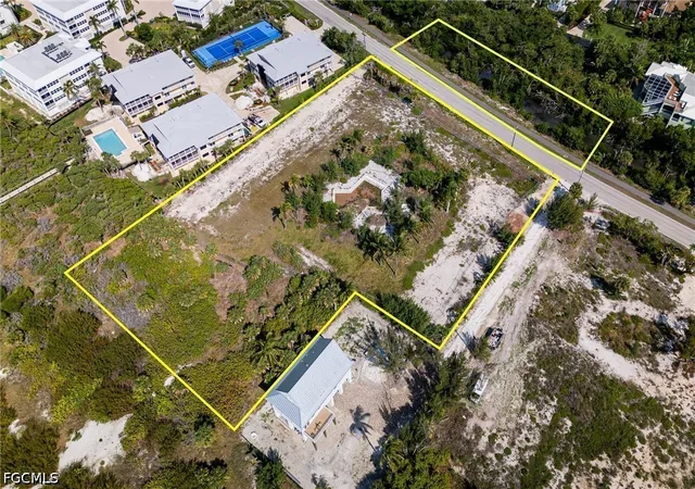 Photo 3 of Land for sale at 555 E Gulf Dr, Sanibel, FL 33957 | MLS# 2026028447 | Listing updated on 2026-09-15